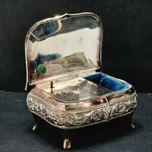 Vintage Toyo Japan Silver Tone Music Box Jewelry Trinket Box Plays My Way 1970s
